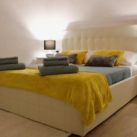 Nel Cuore Del Centro Storico Con Comfort E Stile Apartamento Iglesias Exterior foto