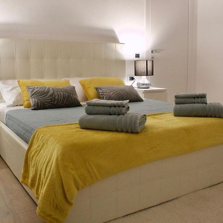 Nel Cuore Del Centro Storico Con Comfort E Stile Apartamento Iglesias Exterior foto