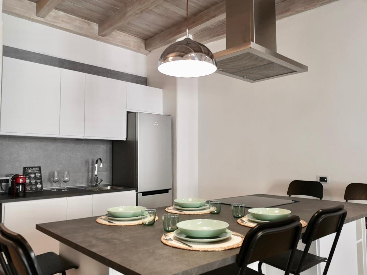 Nel Cuore Del Centro Storico Con Comfort E Stile Apartamento Iglesias Exterior foto